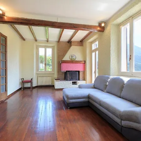 Oleandra Vip With Garden&swimming Pool Lodge Dizzasco