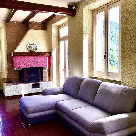 Oleandra Vip With Garden&swimming Pool Dizzasco